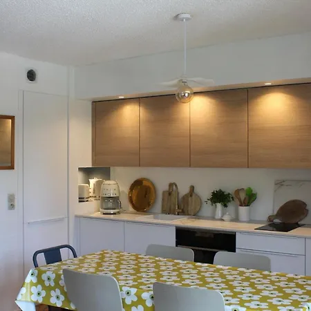 Cosy Et Chaleureux * Монклар